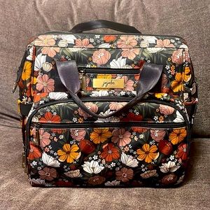 Jujube Dr. BFF diaper bag